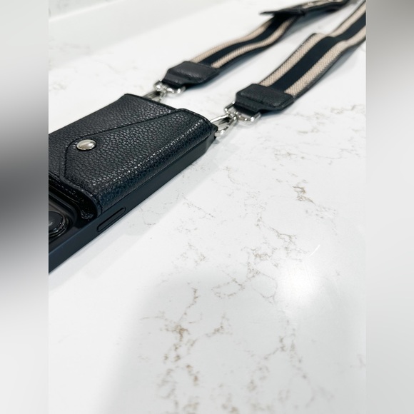 The “ Look At Me” bundle. - Picture 3 of 7